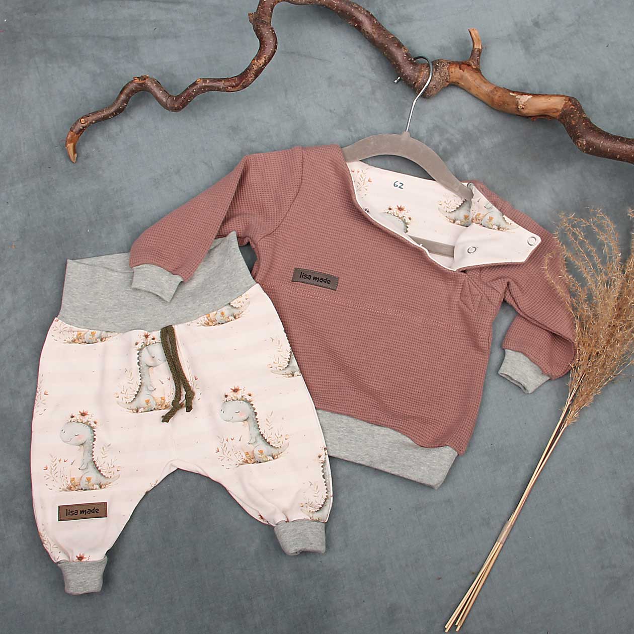 Set aus Sweater und Hose Gr. 62 – Bild 2