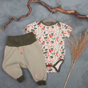 Set aus Body und Hose Gr. 68